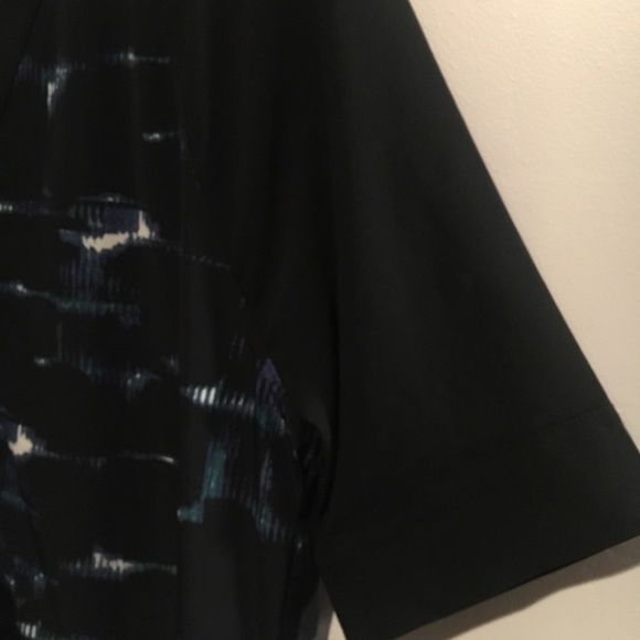 Blue and white patterned Blouse - Picture 3 of 4